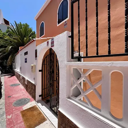 Villa Bella Vista- Luxury Ocean & Mountain Views
